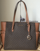 Shop First Copy Michae-l Kors Voyager Tote Handbags Online