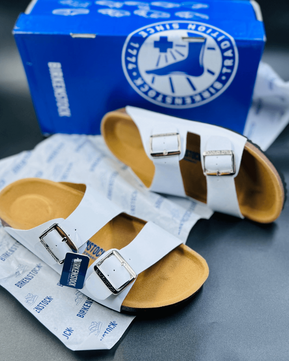 Birkenstock Arizona Collection - Birkenstock Comfortable Arizona Sandals 2 Birkenstock Arizona Collection - Birkenstock Comfortable Arizona Sandals - First Copy
